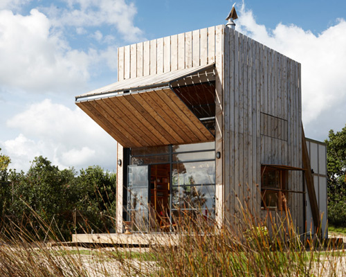 timber hut on sleds by crosson clarke carnachan architects