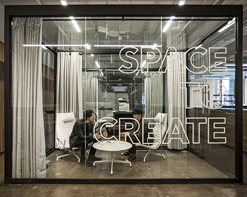 fiftythree's new york office features transparent spaces to create