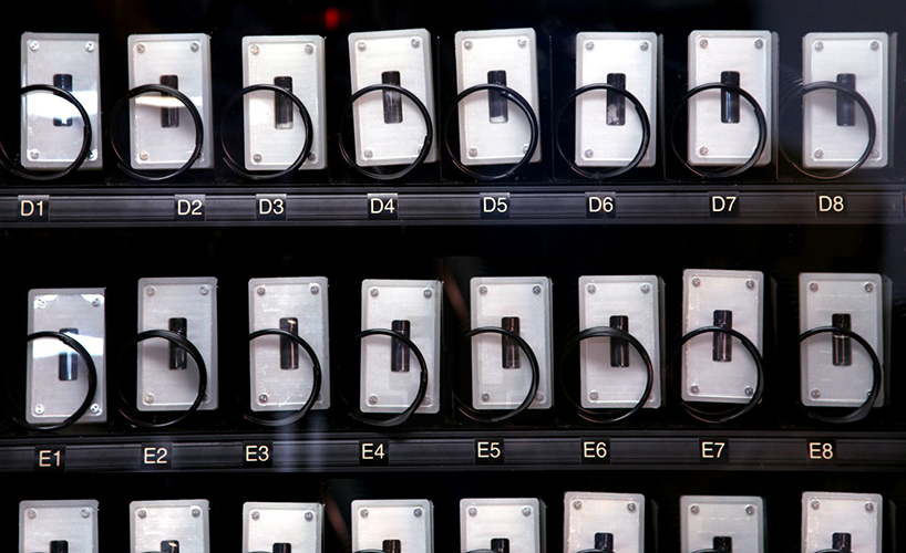gabe barcia-colombo dispenses genetics with DNA vending machine