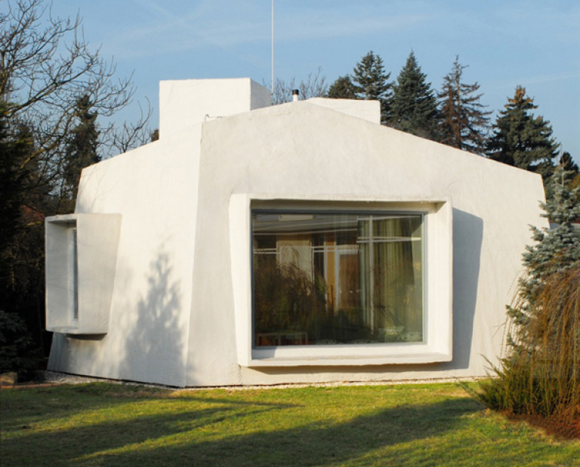 jose-luis-berrueta-garden-atelier-designboom02