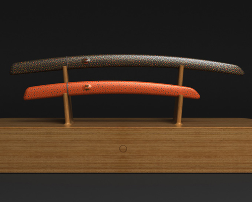 marc newson develops aikuchi sword with japanese master craftsmen for WOW