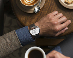 motorola presents moto 360, the first smartwatch powered by android wear