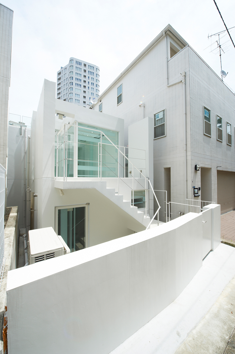 sasaki_architects_minami_aoyama_designboom03