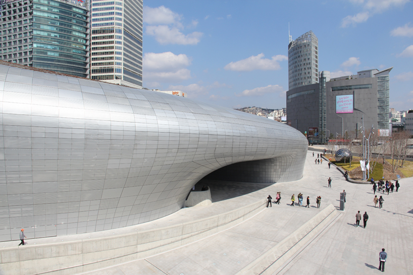 zaha hadid dongdaemun design park seoul designboom