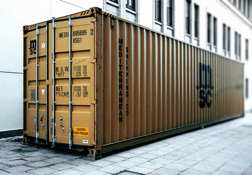 IPOcle layers light to warp reality within a shipping container