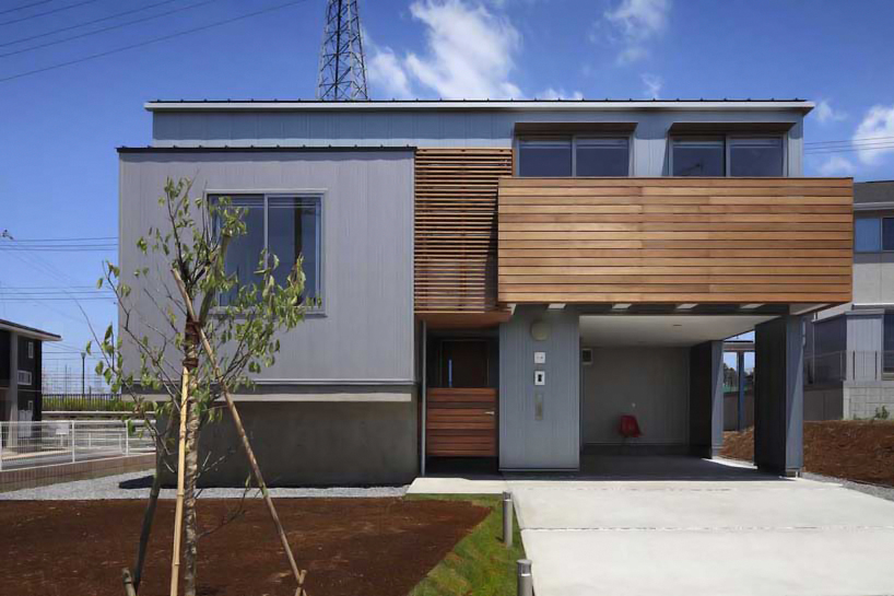 LHA loosely defines floor levels of mini step house in japan