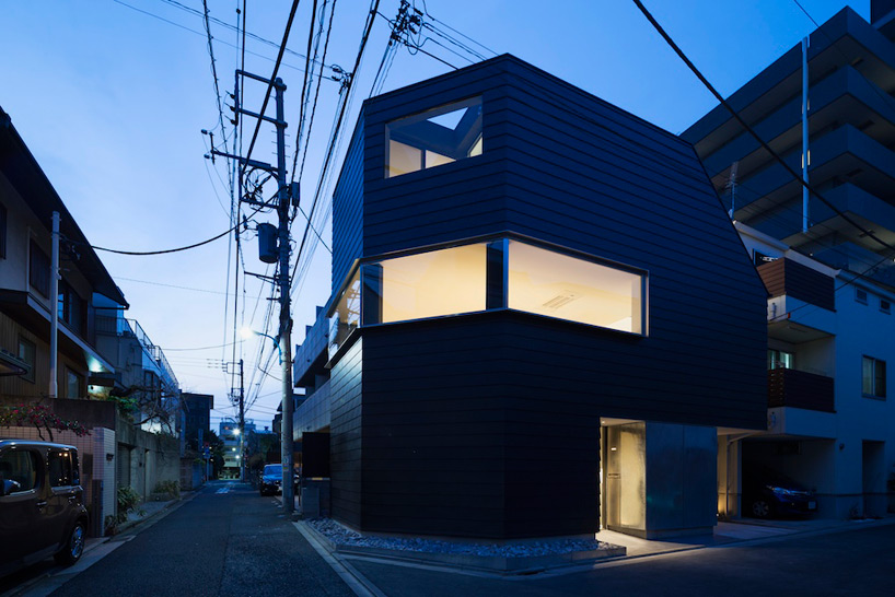 apollo architects & associates cave house designboom