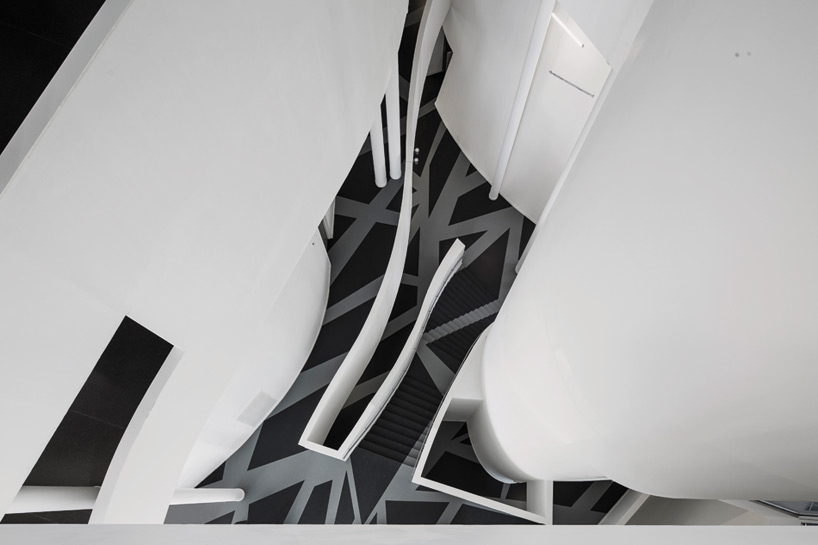 jean-pierre lott bagnolet town hall designboom