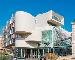 sculptural bagnolet town hall by jean-pierre lott in paris