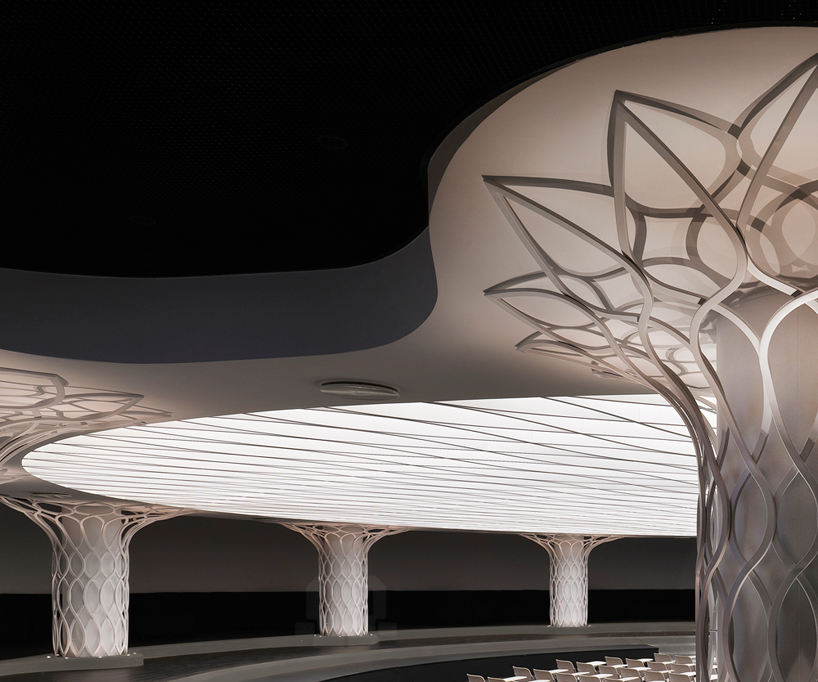 kufra_conference_collidanielarchitetto_designboom04