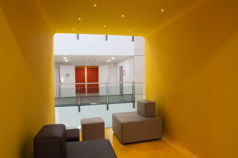 nbj architectes gipes institute designboom