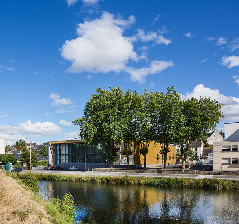 opus 5 architectes media library designboom