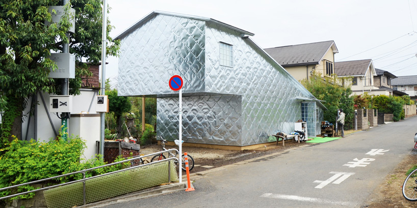 terunobu fujimori clads entire house in tokyo with zinc