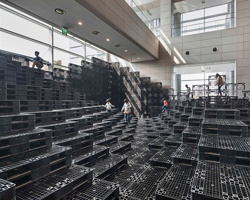 HG-A + live components build tectonic landscape with 1000 recycled pallets