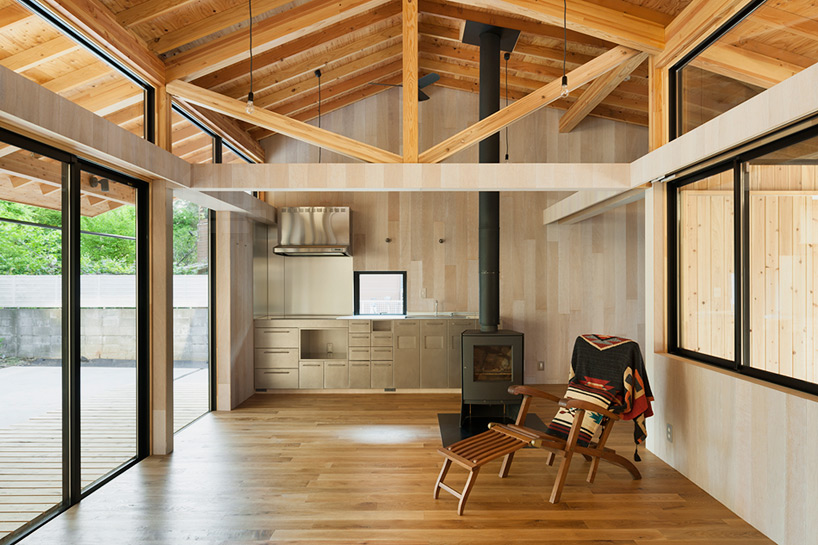 JP architects qilin house chiba japan designboom