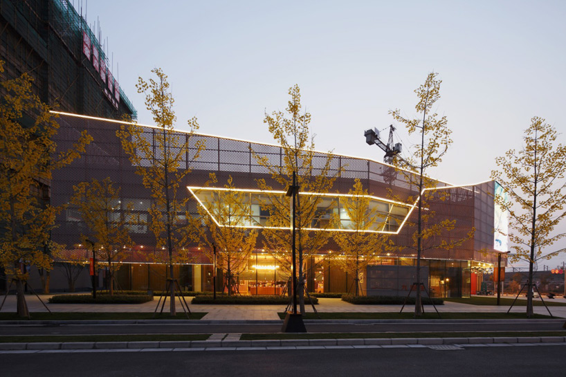 SPARK architects vanke new city center sales gallery designboom
