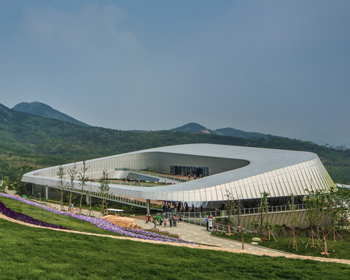 qingdao world horticultural expo pavilion by UNStudio