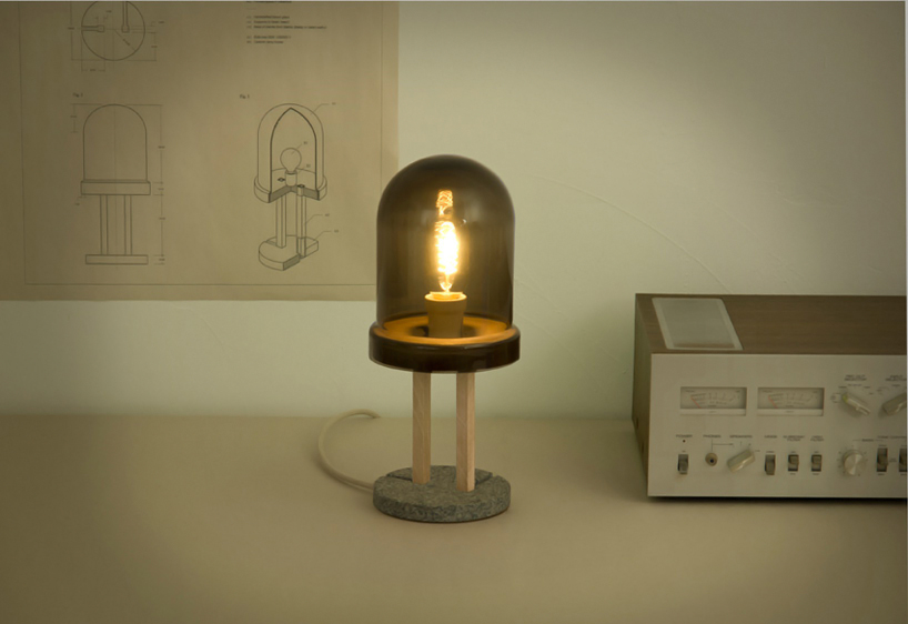 alburno produces LED 1.0 to represent the original light bulb prototype