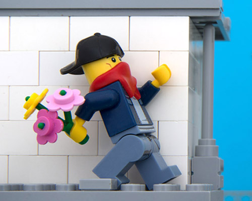 jeff friesen reimagines banksy works in LEGO for bricksy series