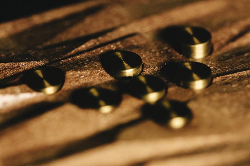 the obverse box: an LED audiovisual timecapsule experience