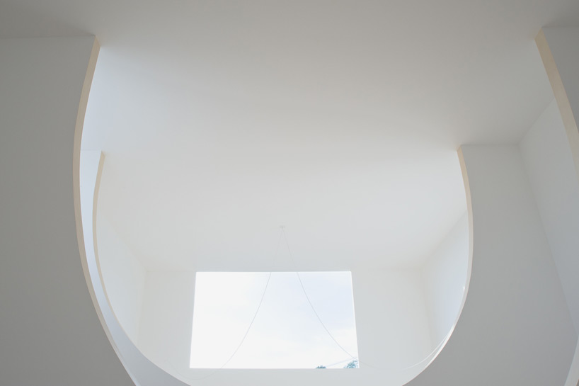 hiroshi kuno + associates brother's house without scenario japan designboom