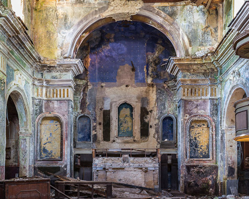buona fortuna documents italian chapels abandoned after the irpinia earthquake