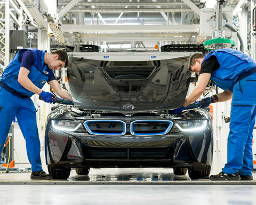 behind the scenes: creating the electric BMW i8 from scratch