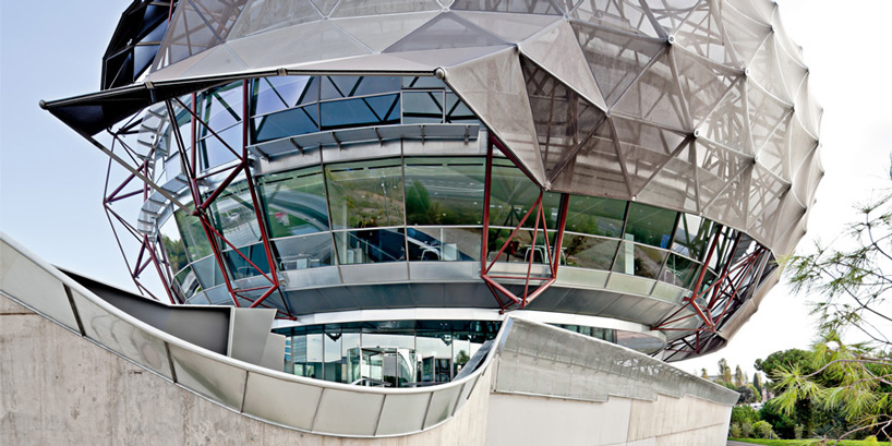 mias arquitectes iguzzini headquarters designboom