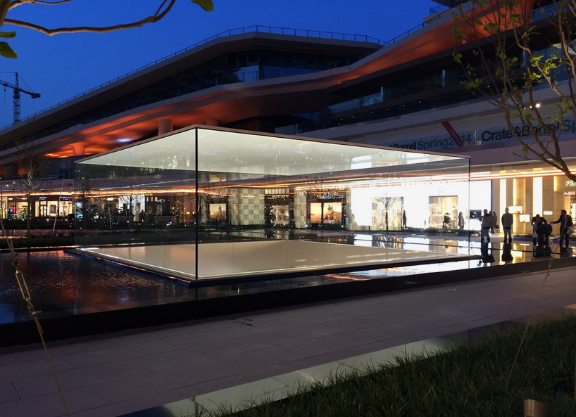 Foster + Partners unveils first flagship Apple Store in India