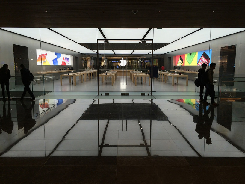 designed by foster + partners, first apple flagship store in india