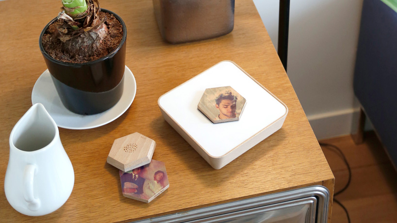 qleek digital wooden hexagons enable music, podcast and playlist sharing