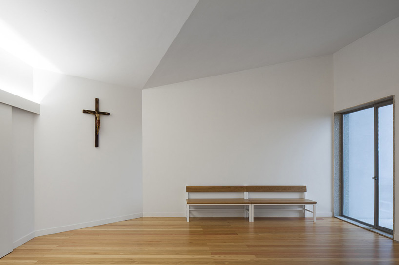 raul sousa cardodo graca vaz mortuary house designboom