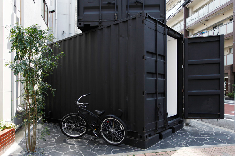 tomokazu hayakawa container corner designboom