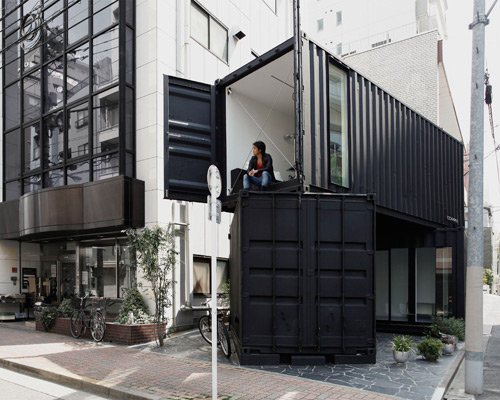 tomokazu hayakawa architects configures container corner in tokyo