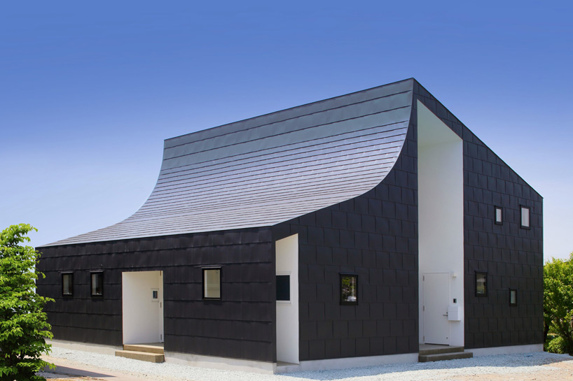 I.R.A. / international royal architecture KHT house japan designboom 