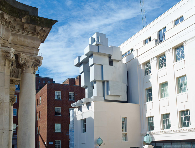 antony gormley stacks inhabitable sculpture suite at beaumont hotel in london