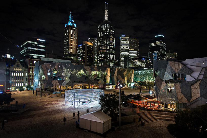 asif khan illuminates melbourne's federation square with radiant lines