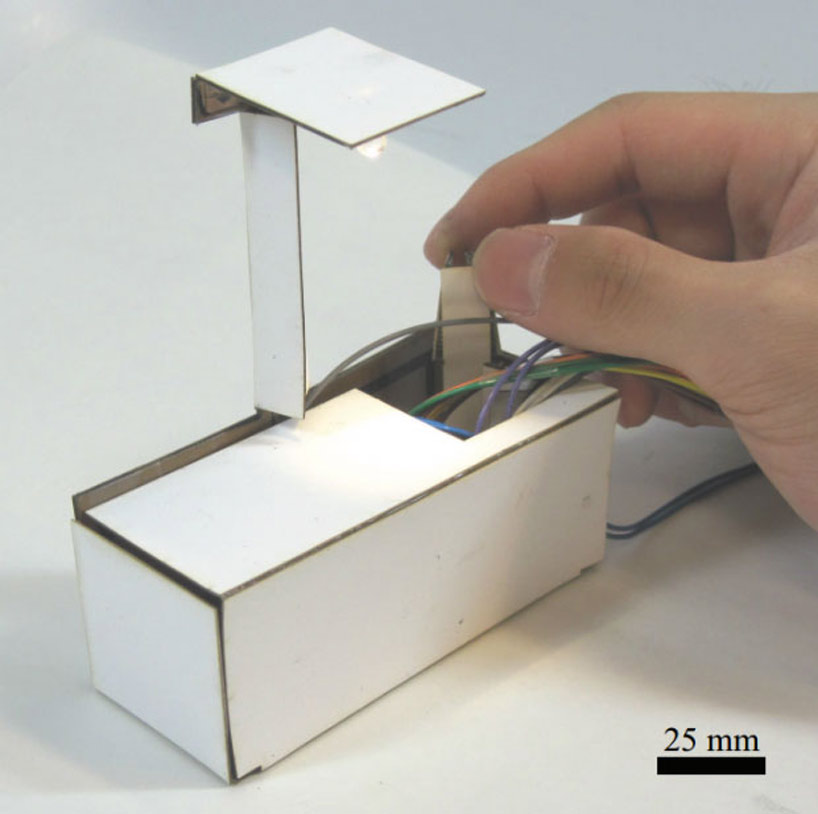 harvard researchers develop 3D printed robotic lamp that self-assembles