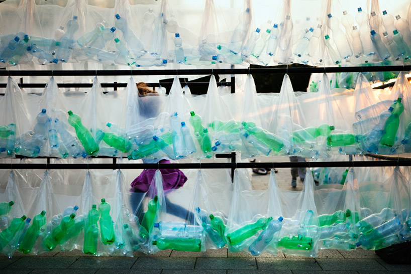 luzinterruptus labyrinth of plastic waste poland