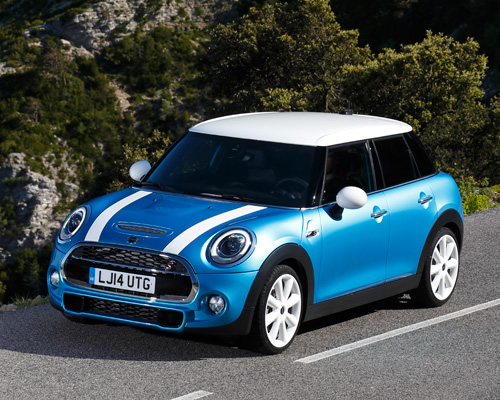 the new MINI 5 door expands model range