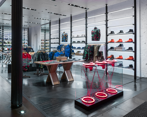 NIKE bridges physical space and digital experiences with NIKElab