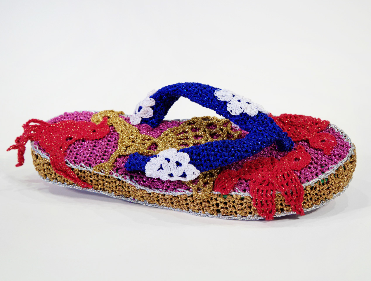 olek crochets flip-flops and sandals for summer shoe series