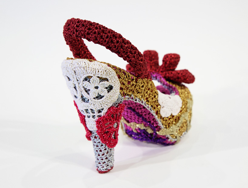 olek crochets flip-flops and sandals for summer shoe series