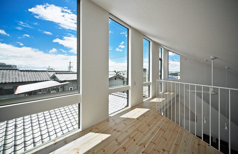 UZU architects hammock house designboom