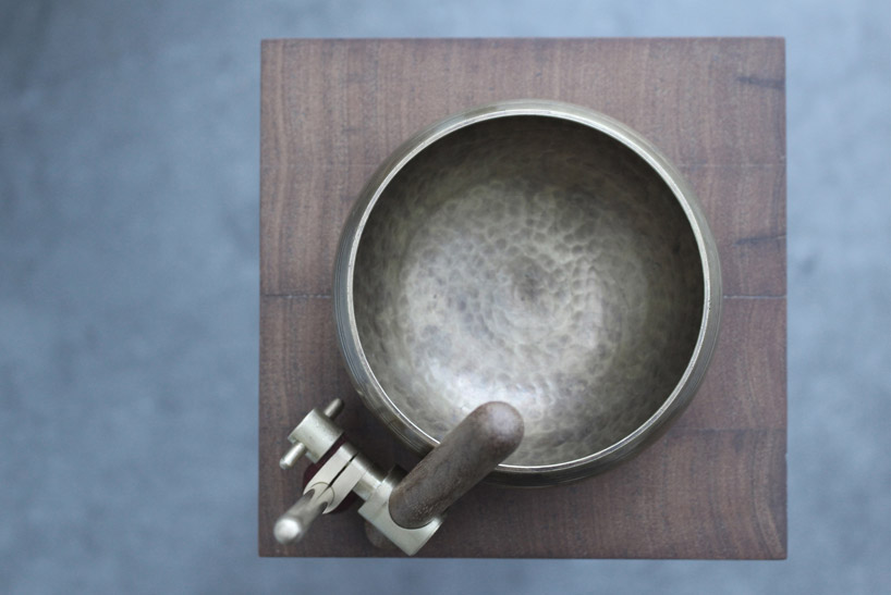 ash stephens singing bowl meditation