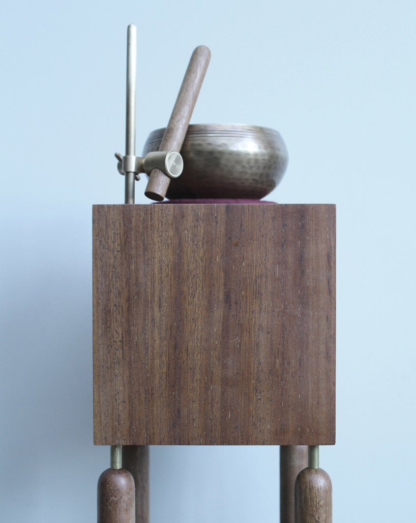 ash stephens singing bowl meditation