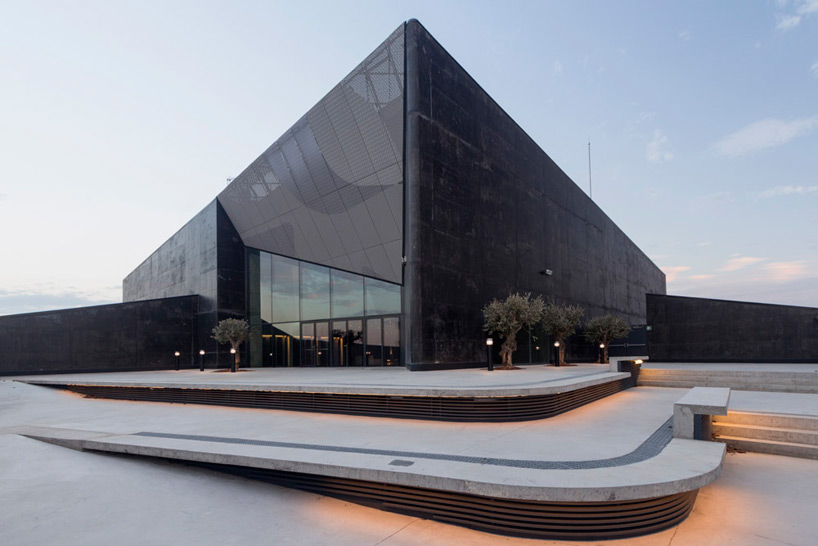estudio carme pinos caixaforum museum cultural center zaragoza designboom
