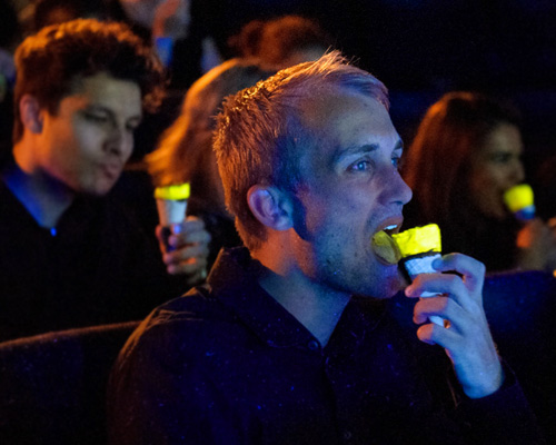 glow-in-the-dark cornetto by bompas & parr radiates in your mouth