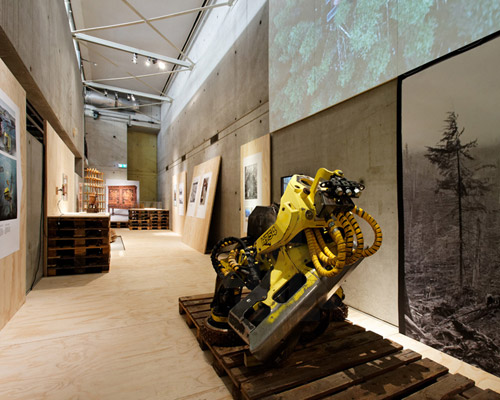 het nieuwe instituut exhibits the history of wood throughout society