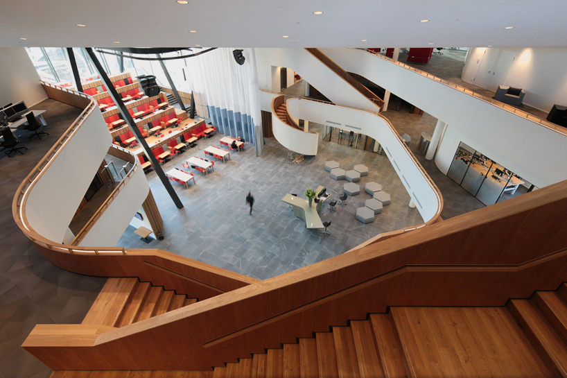 mecanoo rabobank westelijke mijnstreek advice centre sittard the netherlands designboom